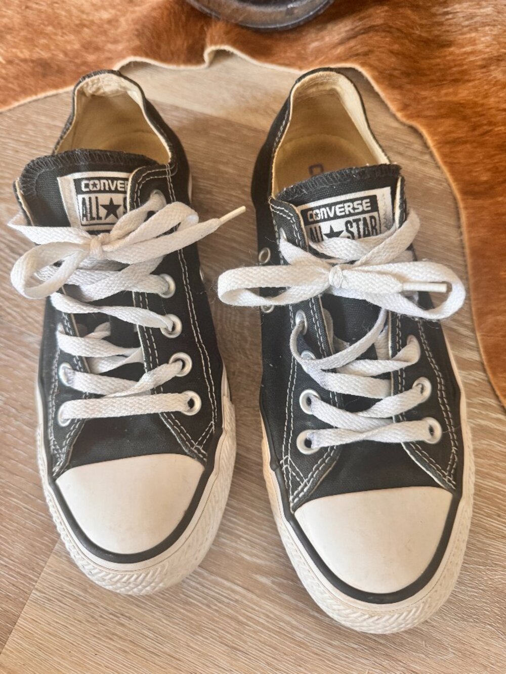 Converse Chuck Taylor All Star Womens 7 Sneakers Low Top Black